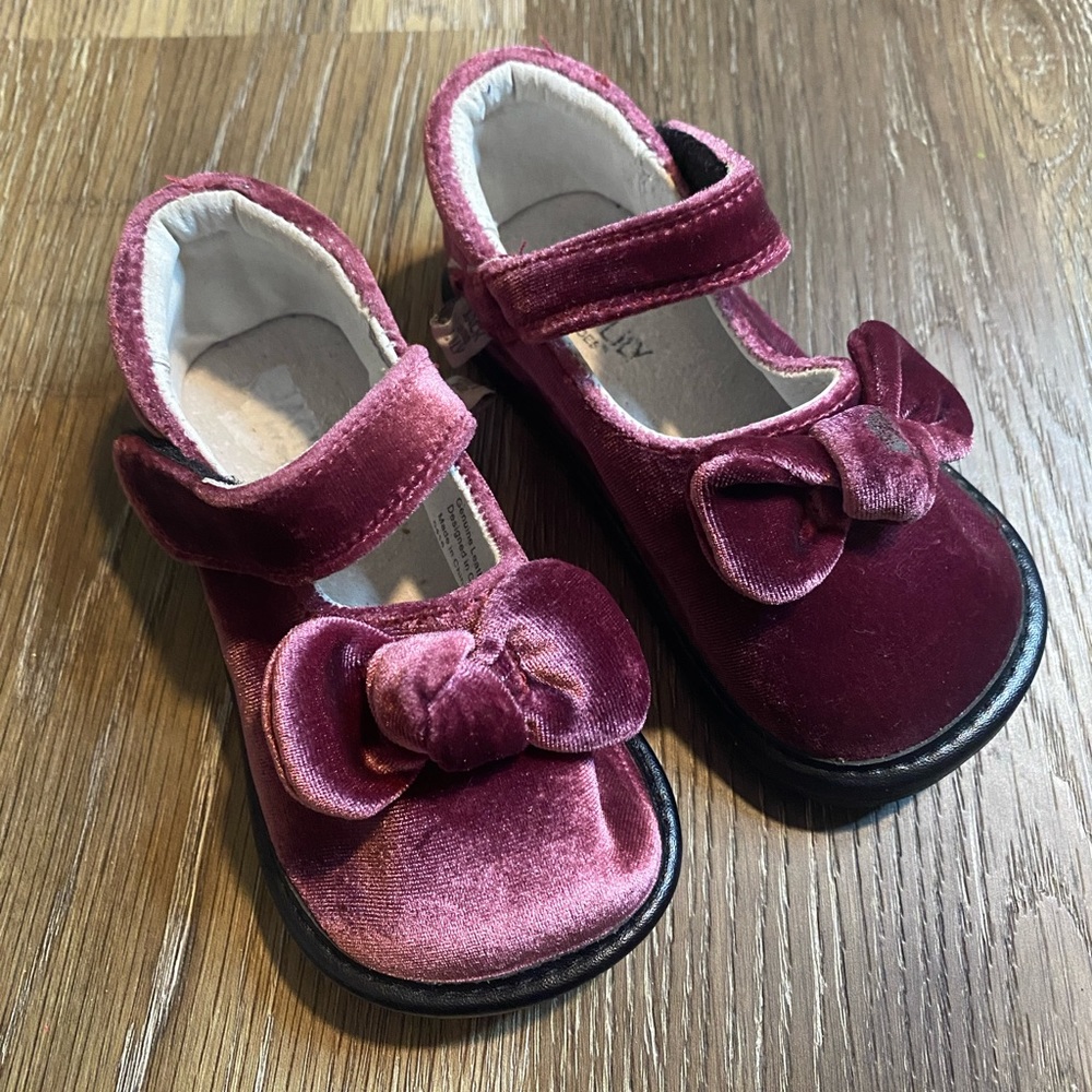 Jack and Lily Plum Velvet Mary Janes